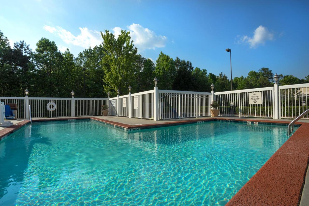 Comfort Suites Near Birkdale Village- האנטרסוויל מראה חיצוני תמונה